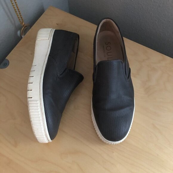 Naturalizer Soul Tia Platform Sneakers - Picture 2 of 12